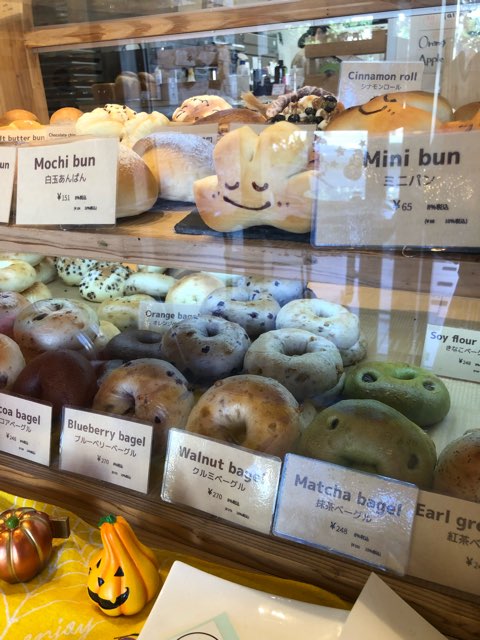 スマイルファクトリーの店頭